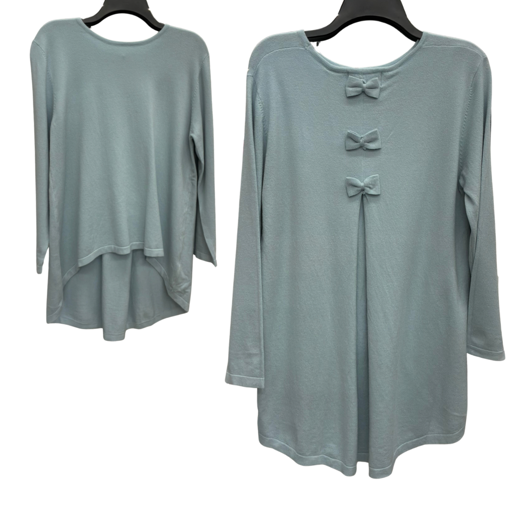CHANDAIL AVEC BOUCLE AU DOS